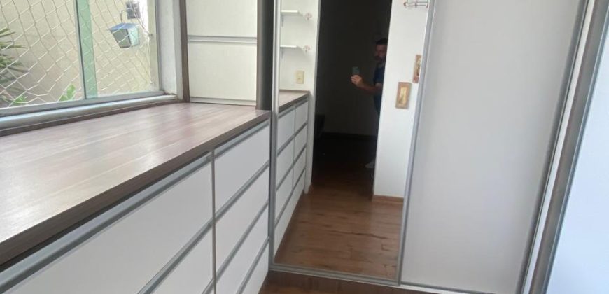 Apartamento área privativa